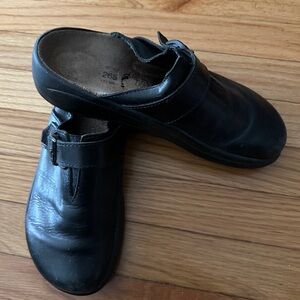 Tatami by Birkenstock Black Women's Leather Slides